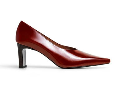 flattered-tove-red-after